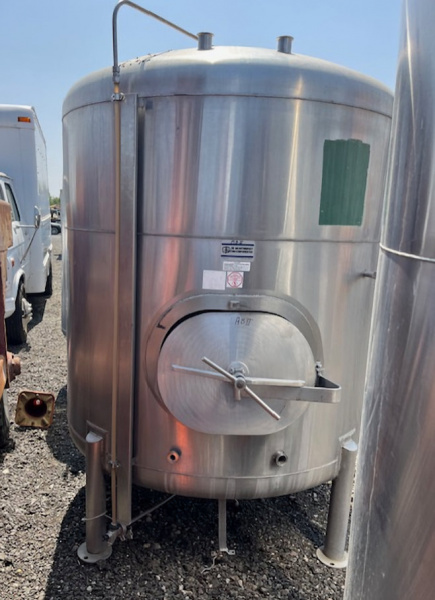 800 gallon sanitary stainless steel tank